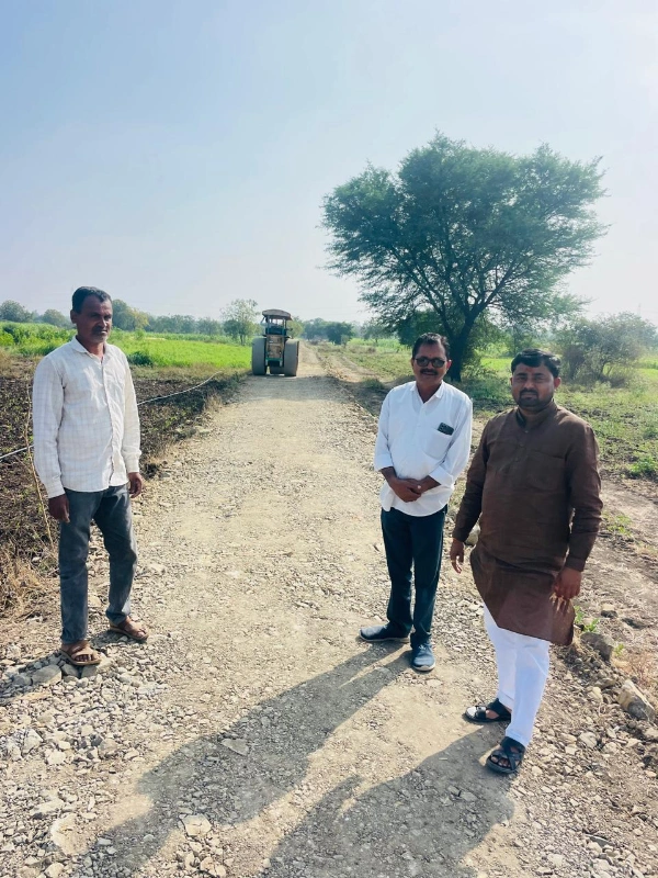गनेशी नदीकाठ रस्ता श्रमदानातून तयार