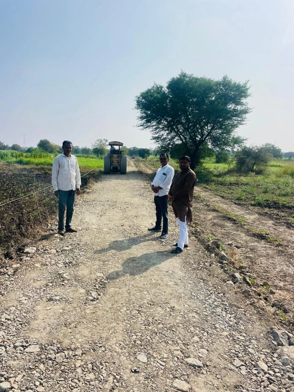 गनेशी नदीकाठ रस्ता श्रमदानातून तयार